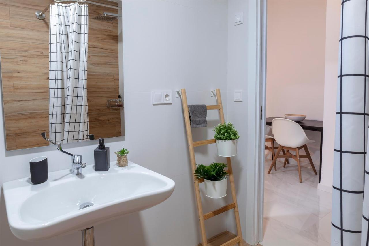 Apartament Artistic Digital Retreat-Great Location Near Metro Walencja Zewnętrze zdjęcie