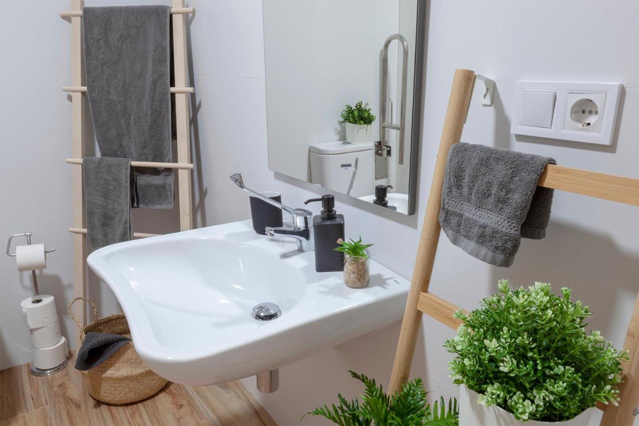 Apartament Artistic Digital Retreat-Great Location Near Metro Walencja Zewnętrze zdjęcie